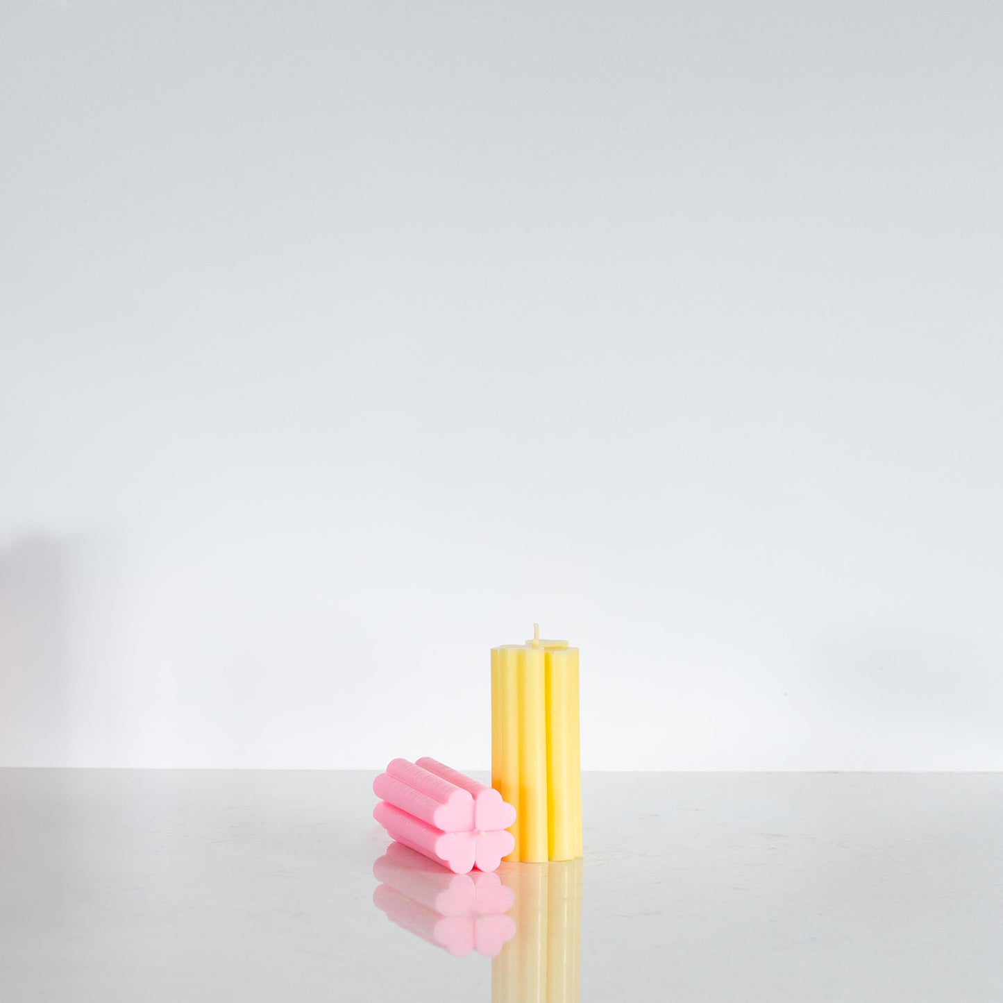 The Four Hearts Candle
